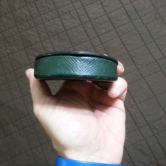 Vintage LV Louis Vuitton Taiga Leather Coin Wallet Case Holder Green  Women Men - Picture 12 of 16